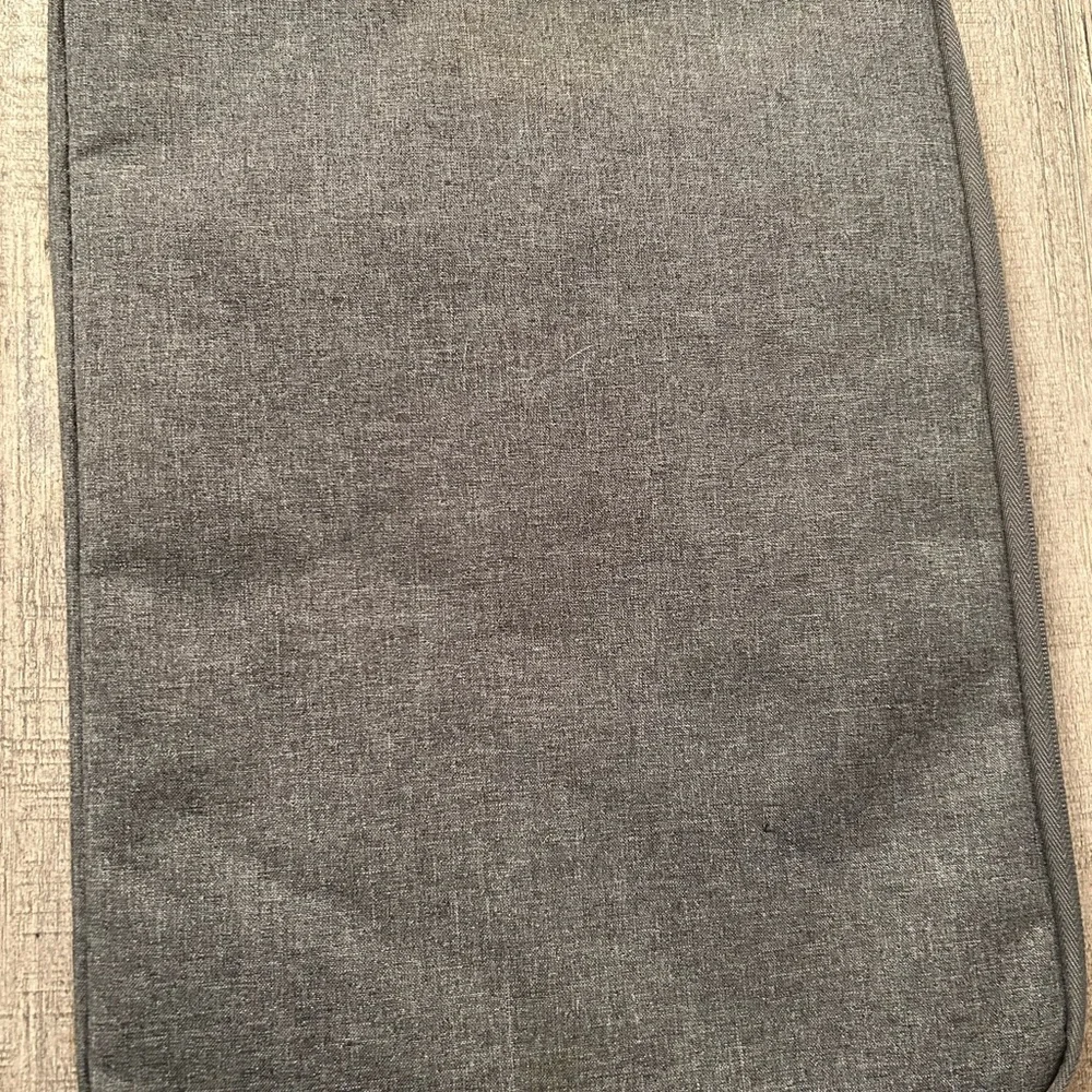 Gray Minimalist Laptop Bag with Textured Fabric